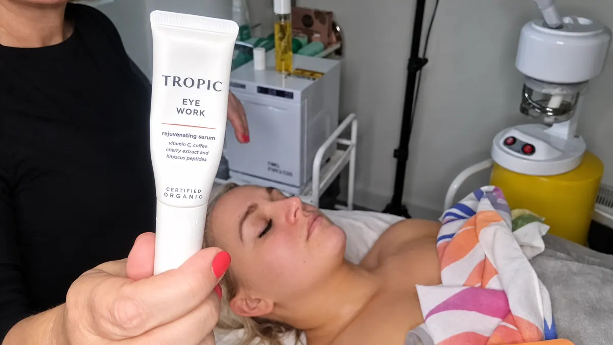 Tropic eye treatment product